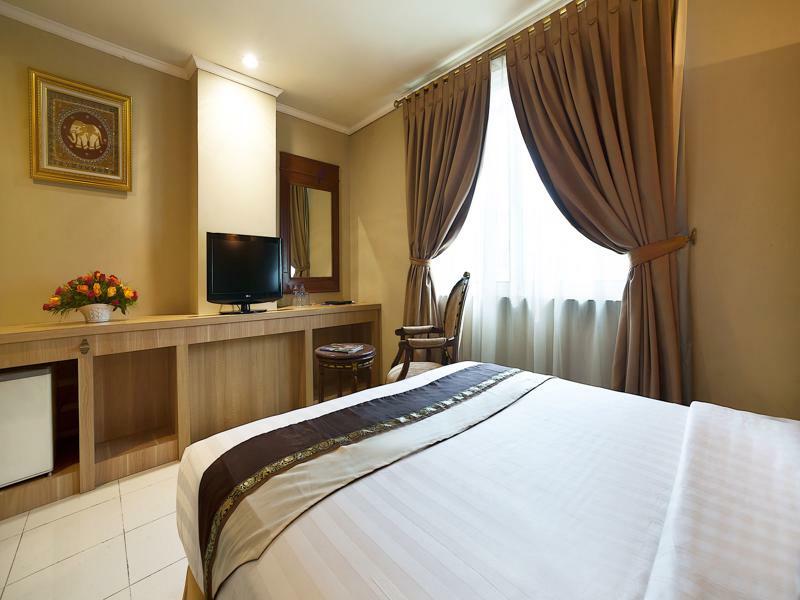 Olympic Hotel Jakarta Exteriör bild