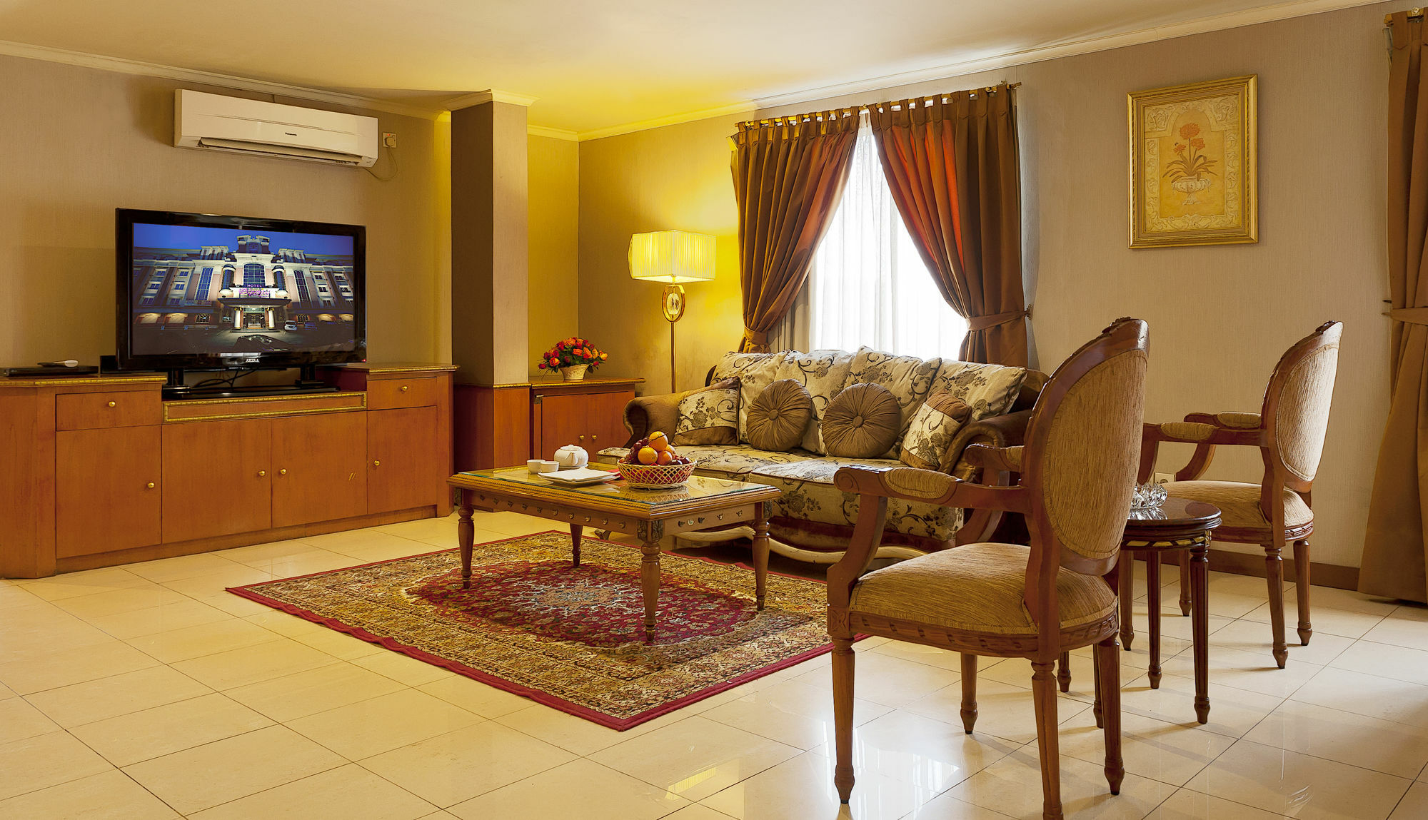 Olympic Hotel Jakarta Exteriör bild